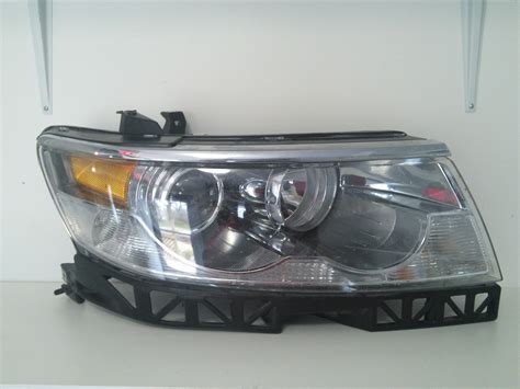 Lincoln MKZ headlights 2007